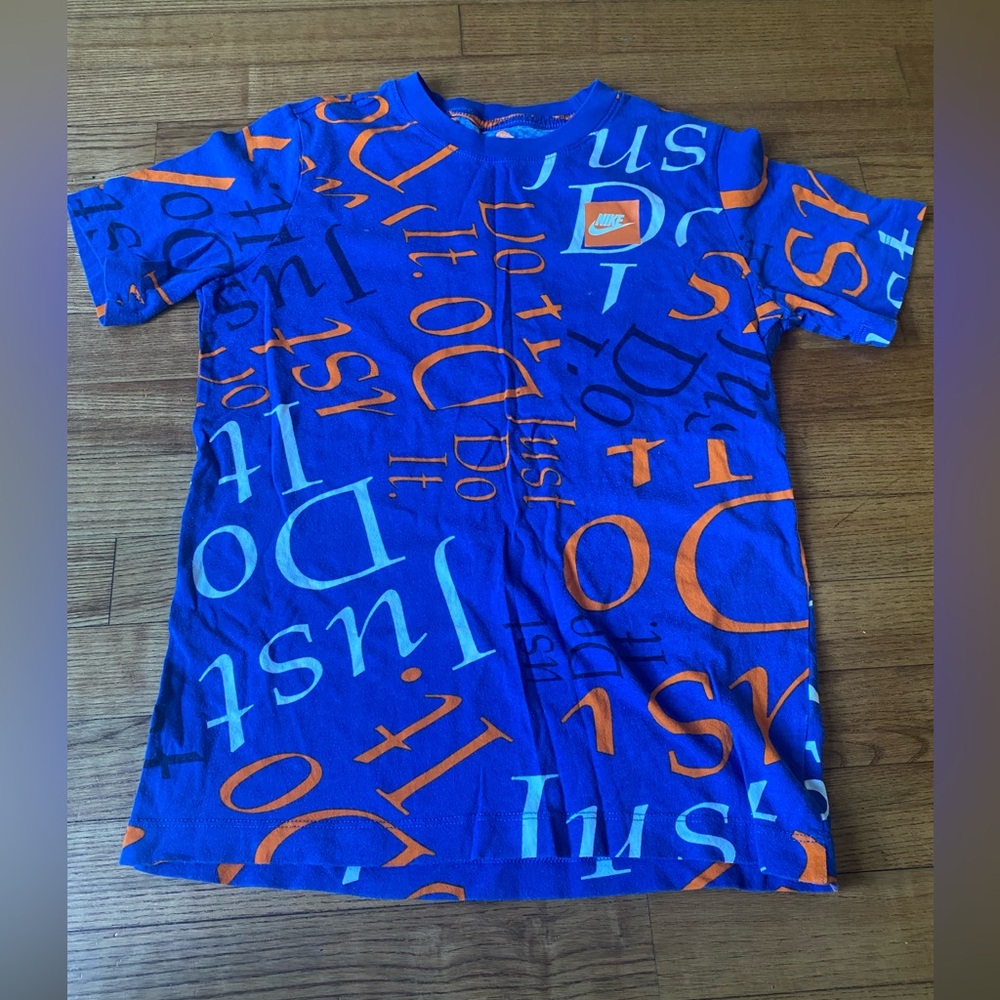 Nike kids large boys just do it - patch Blue & Orange Tee shirt basketball EUC